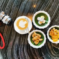 เมนูของร้าน Sukhumvit Gallery Hyatt regency bangkok Sukhumvit 13