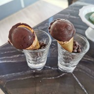 เมนูของร้าน Sukhumvit Gallery Hyatt regency bangkok Sukhumvit 13