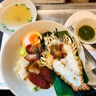 เมนูของร้าน โตจังอ๋อง noodlebar บะหมี่กุ้งแม่น้ำเผาเจ้าแรกของไทย ป้อมปราบศัตรูพ่าย