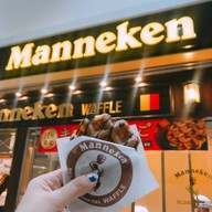 Manneken Waffle Kyoto station