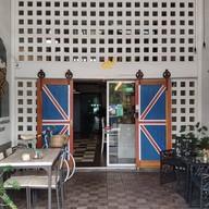 หน้าร้าน Hybrit Cafe