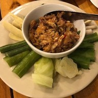 ครัวไพลิน สามกอง