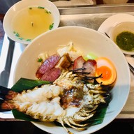 เมนูของร้าน โตจังอ๋อง noodlebar บะหมี่กุ้งแม่น้ำเผาเจ้าแรกของไทย ป้อมปราบศัตรูพ่าย