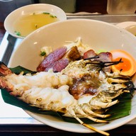 เมนูของร้าน โตจังอ๋อง noodlebar บะหมี่กุ้งแม่น้ำเผาเจ้าแรกของไทย ป้อมปราบศัตรูพ่าย