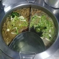 เมนูของร้าน ยืนซดโภชนา