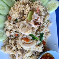 เมนูของร้าน ร้านซุ้มริมเขื่อน