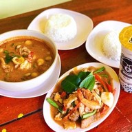 จันทร์รุ่งอาหารและเครื่องดื่ม รัชดา-ลาดพร้าว