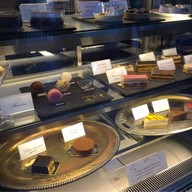 Thé Tea House Bangkok ช่างชุ่ย