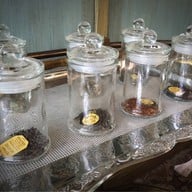 Thé Tea House Bangkok ช่างชุ่ย