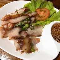 เมนูของร้าน ตำริมสวน ตำริมสวน