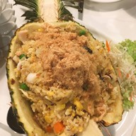 Phi Phi Island Seafood At MAYA MAYA Lifestyle Shopping Center