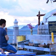 วัดพระพุทธบาทผาหนาม