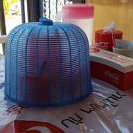 บรรยากาศ ก๋วยเตี๋ยวไทยโบราณ 20 บาท