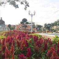 ลานพลับพลามหาเจษฎาบดินทร์