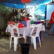 บรรยากาศ ก๋วยเตี๋ยวไทยโบราณ 20 บาท