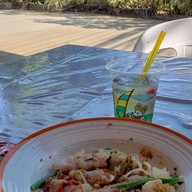 เมนูของร้าน ก๋วยเตี๋ยวไทยโบราณ 20 บาท