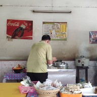บรรยากาศ โกอ้วน ข้าวมันไก่คลองหวะ