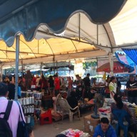 บรรยากาศ ตลาดปัฐวิกรณ์