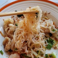 เมนูของร้าน ก๋วยเตี๋ยวไทยโบราณ 20 บาท