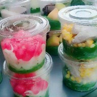 เมนูของร้าน ขนมจีบเเม่อ้วน ตลาดปากน้ำ