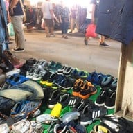 บรรยากาศ ตลาดปัฐวิกรณ์