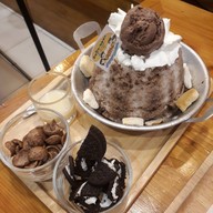 กินปัง-นมหก (ตามสั่ง สเต็ก สปาเก็ตตี๊ กาแฟสด นมสด ปังปิ้ง บิงซู)