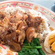 ร้านเป็ดพะโล้ วีระชวนชิม