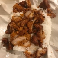 เมนูของร้าน หมูทอดในตำนาน ปตท พระราม2