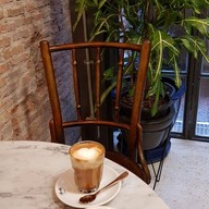 เมนูของร้าน Chez Mou