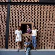 ฮักอินแพร่