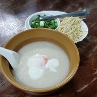 เมนูของร้าน โจ๊กแม่สอด
