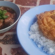 เมนูของร้าน ขาหมูพิพัฒน์ สีลม