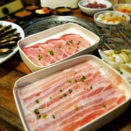 I'SHI & Babishi Buffet