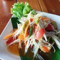 ส้มตำกำแพงแตก