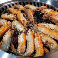 I'SHI & Babishi Buffet