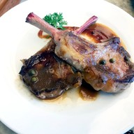 เมนูของร้าน Café de Nîmes โรงแรมแกรนด์ สุขุมวิท กรุงเทพฯ