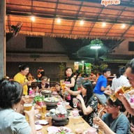 บรรยากาศ แม่มณีหมูกระทะ Maemanee ป่าตอง