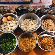 ก๋วยจั๊บญวน (สาขาตลาดโกสุม)