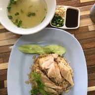 เมนูของร้าน ก๋วยเตี๋ยวสิงโต