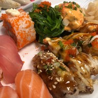 อิสานอินดี้ซูชิย่างไฟ ศูนย์อาหารมีเจริญ อุบลราชธานี