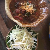 เมนูของร้าน ต่อนยอนน้ำเงี้ยว