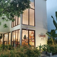 Charm Eatery & Cafe