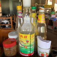 เฮือนข้าวพันผักริมคลอง