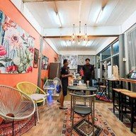 บรรยากาศ Chemical Xo X Gypsy Bar (cxg)