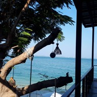 Baan Rom Talay Made'