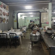 บรรยากาศ ร้านข้าวต้ม สามแยกอ่าวนาง ไม่มีสาขา