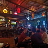 บรรยากาศ Fullmoon Bar