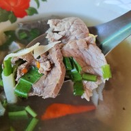 ร้านเนื้อต้มนายเฮง