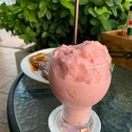 T-TEN Cafe & Restaurant