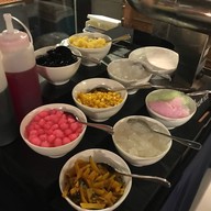 100 East โรงแรมอนันตรา